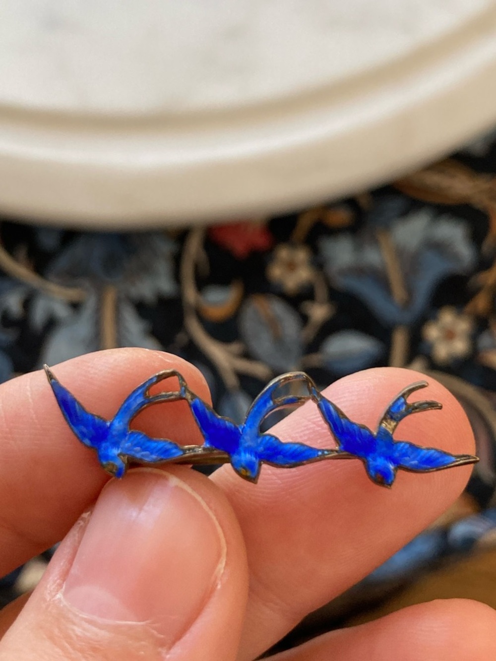 Antique Victorian Guilloche Enamel Flying Swallows Lingerie/Lace Pin - Picture 9 of 13
